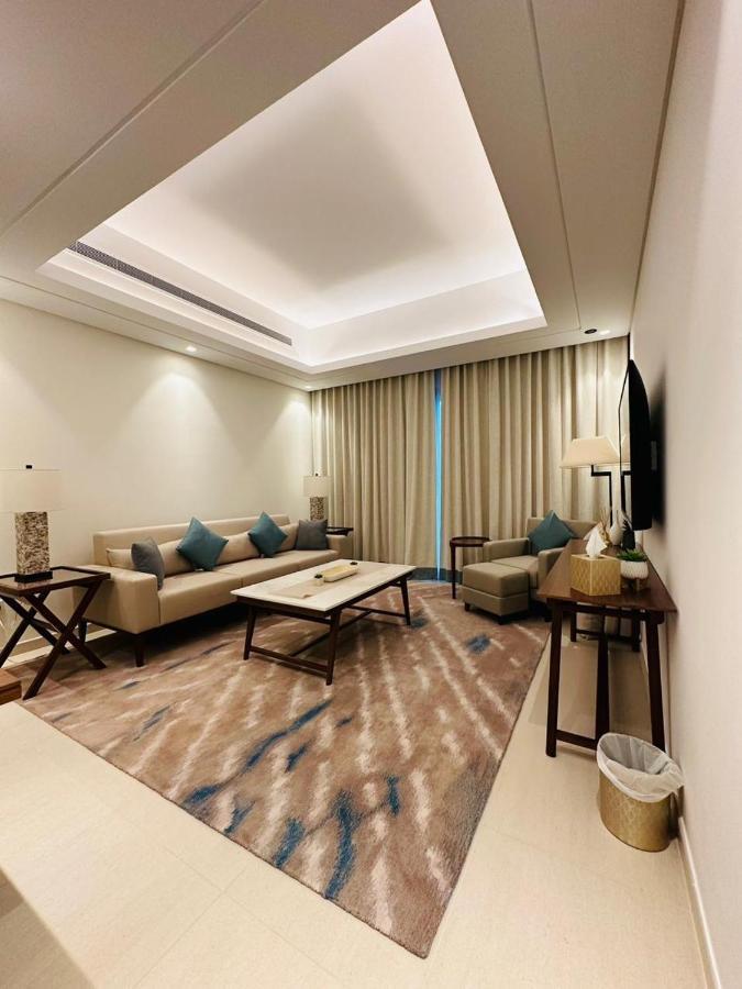 Ocean Mountain View Apartment At The Address Fujairah Exterior photo